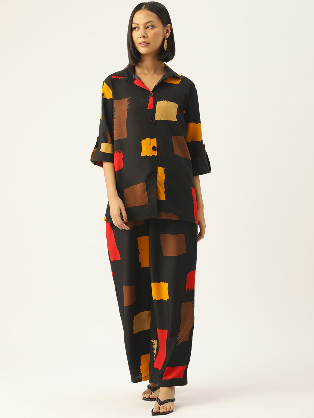 Sleek Italia Printed Shirt With Trousers