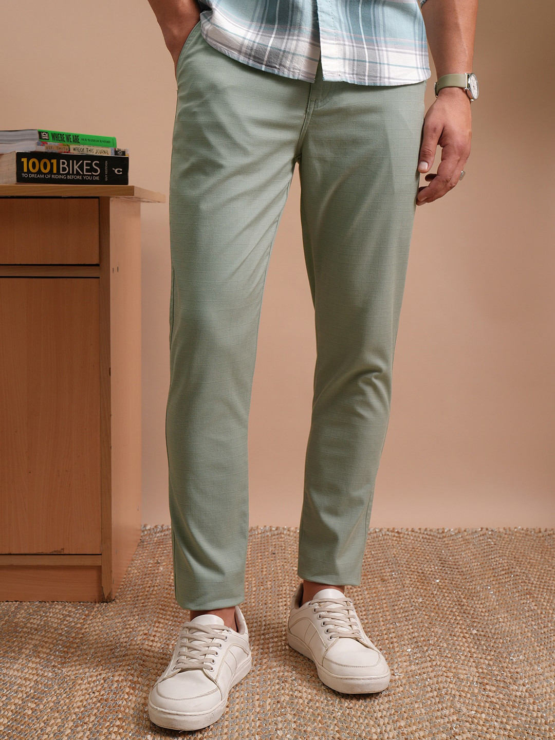 LOCOMOTIVE Men Mid Rise Slim Full Length Cotton Trousers
