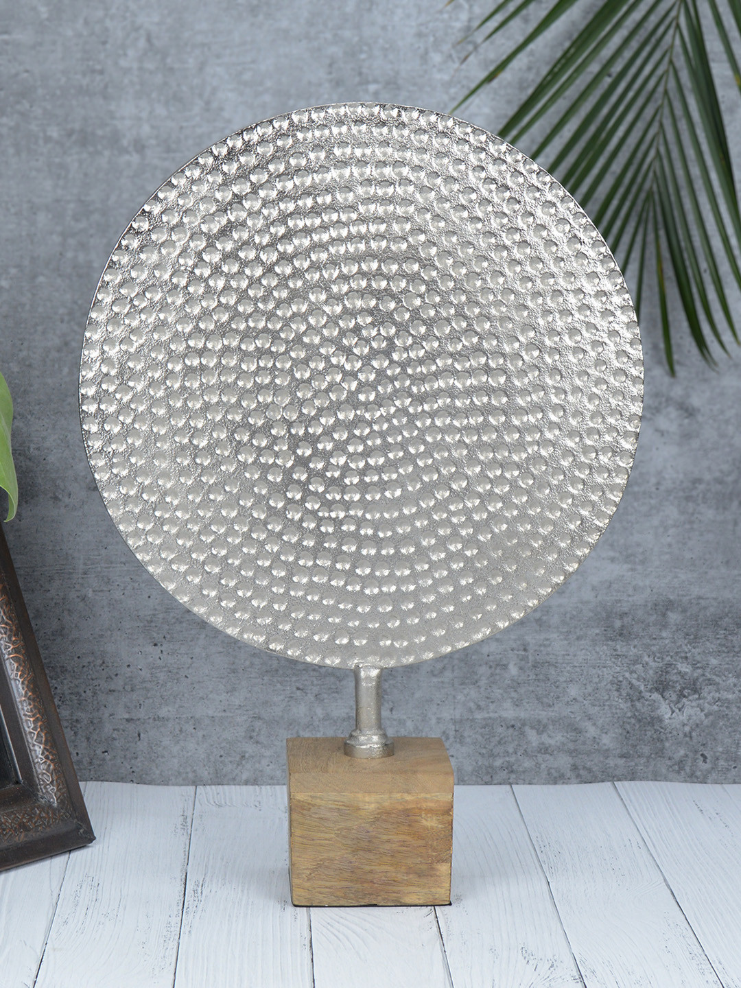 Maison Modern Artisanal Silver Aluminium Metallic Living Room Large Showpiece - 17.8 Inches