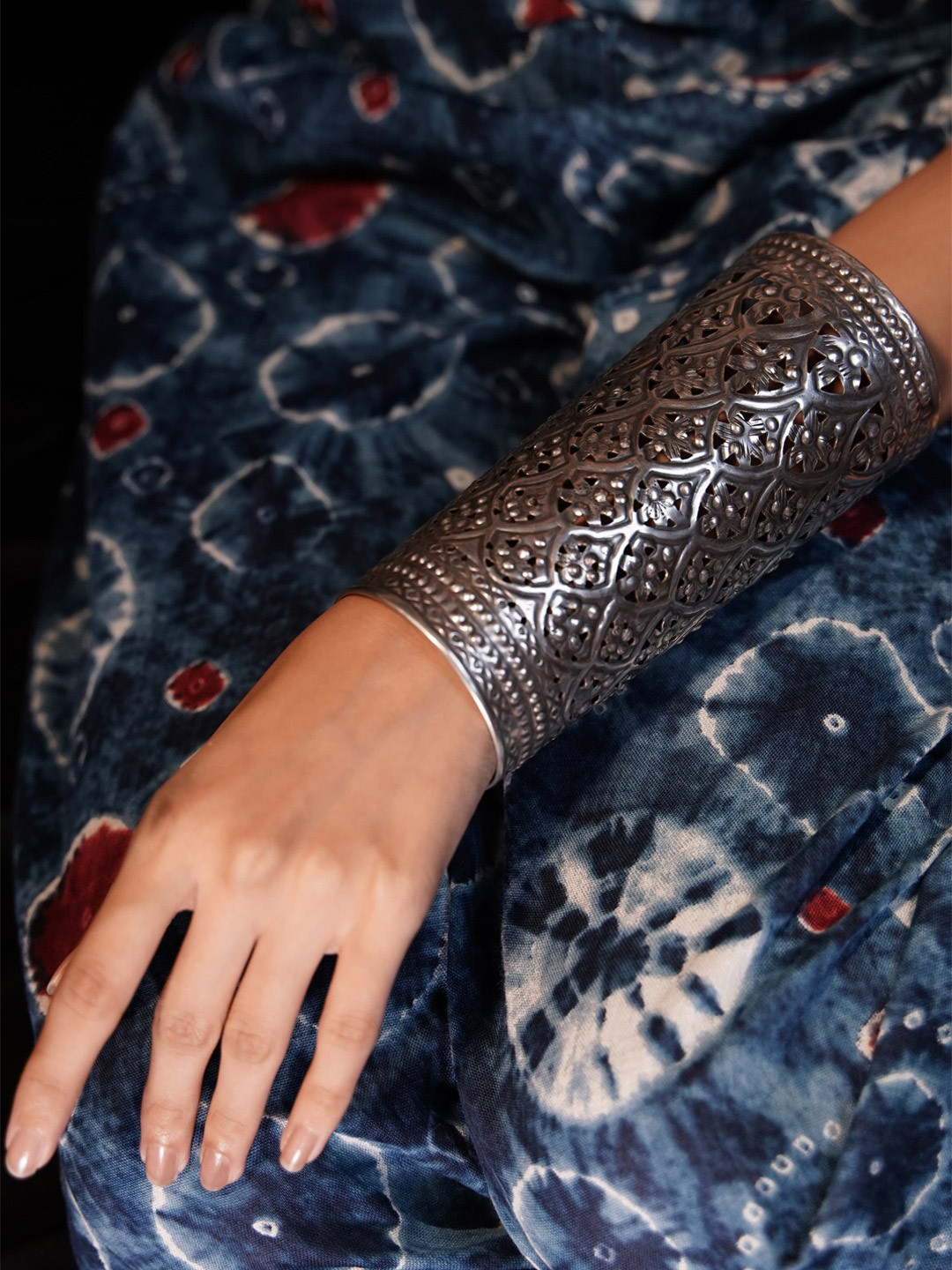 Binnis Wardrobe Silver-Plated Rajasthani Bangle