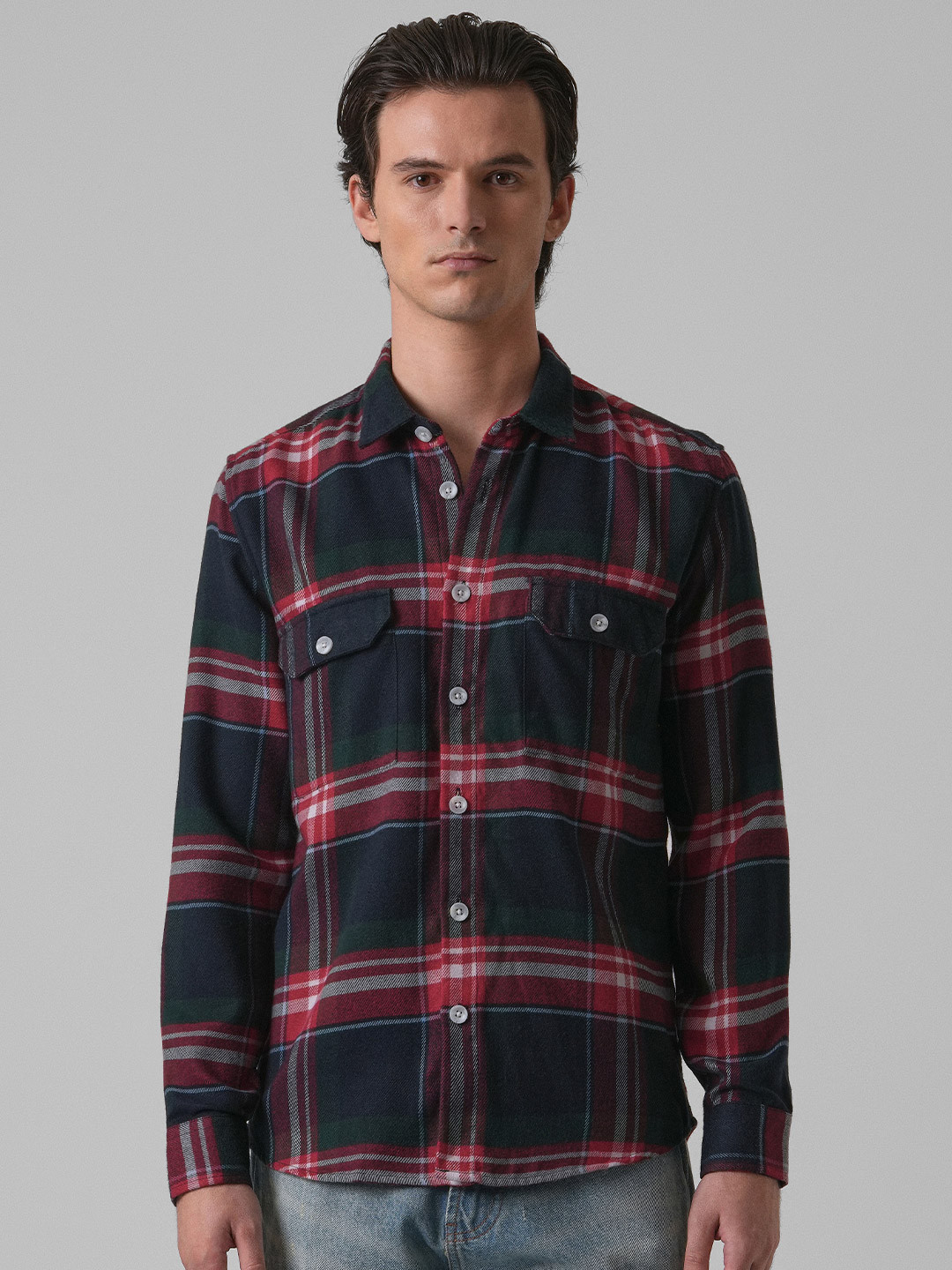 Banana Club Classic Checked Spread Collar Cotton Curved Slim Fit Casual Shirt