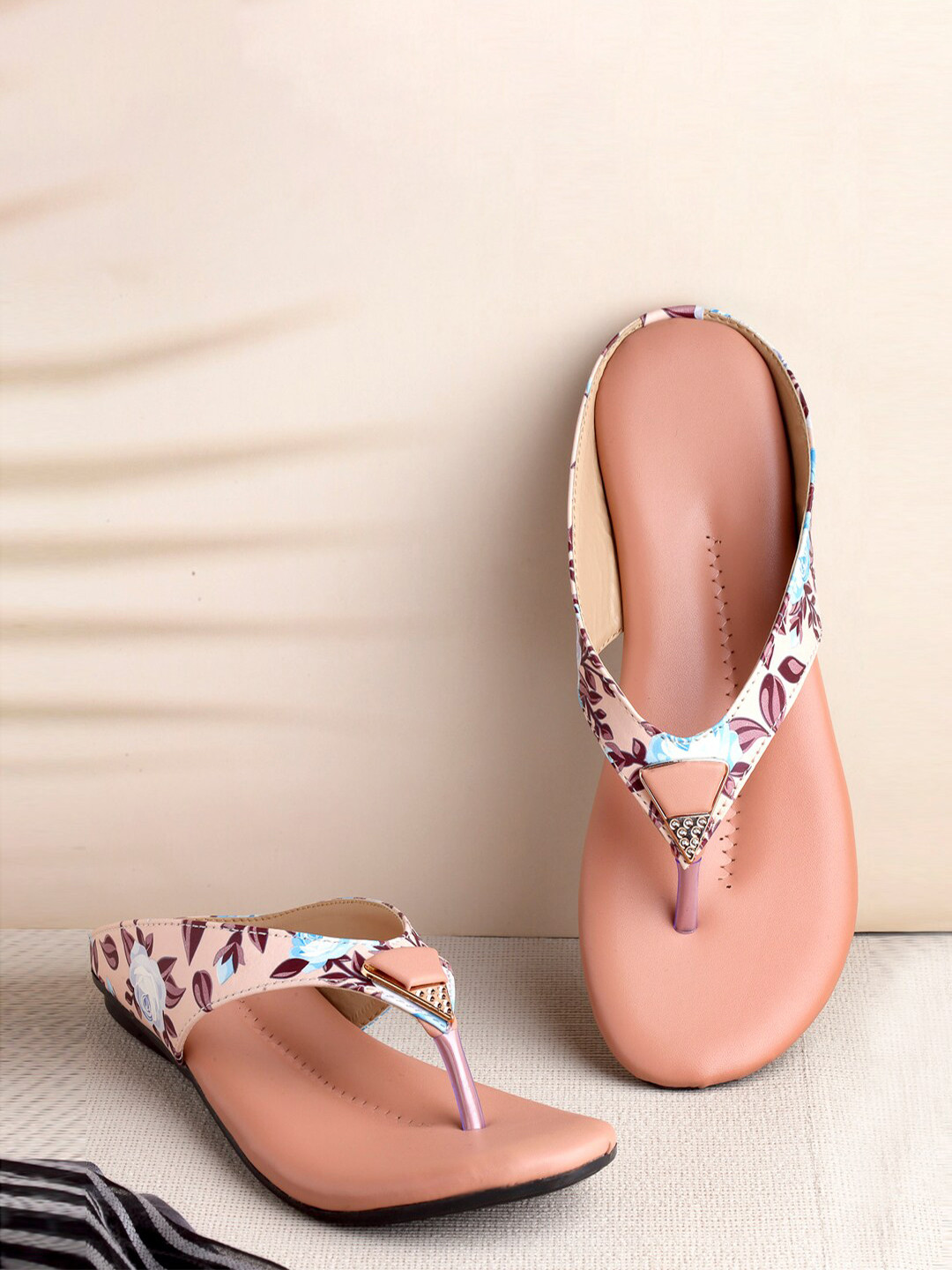 DEAS Printed One Toe Flats