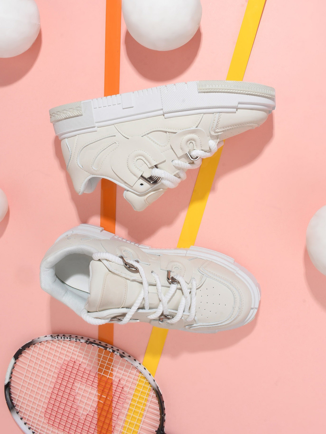 THE WHITE POLE Men Round Toe Lightweight Memory Foam Sneakers