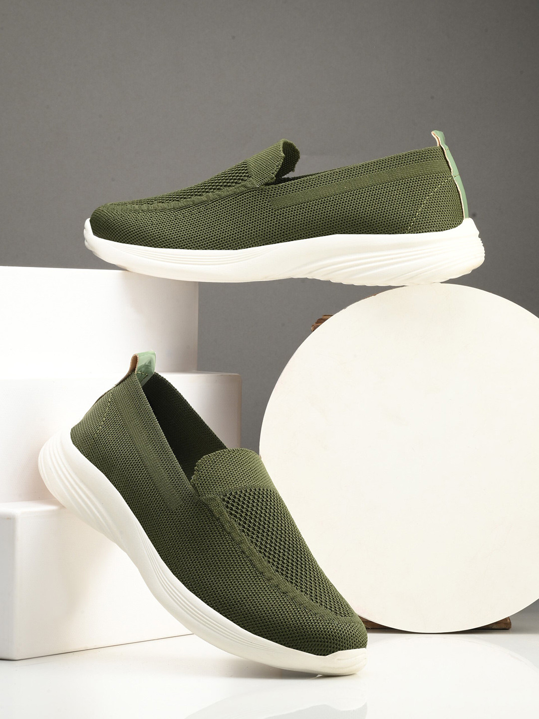 The Roadster Lifestyle Co. Women Olive Flyknit Comfortable Training Shoes