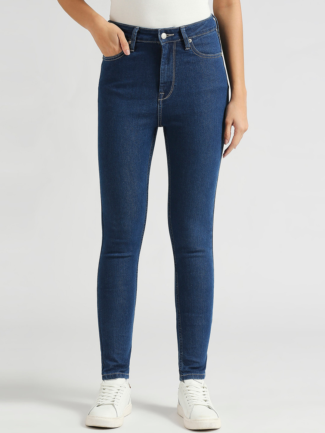 Pepe Jeans Dion Women Skinny Fit High-Rise Clean Look Stretchable Jeans