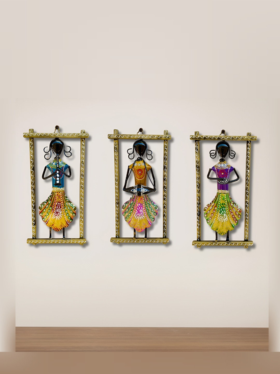 PRANJALS HOUSE Rajasthani Musician Metal Ethnic Motifs Glossy Hall 3Pcs Wall Hangings-12In