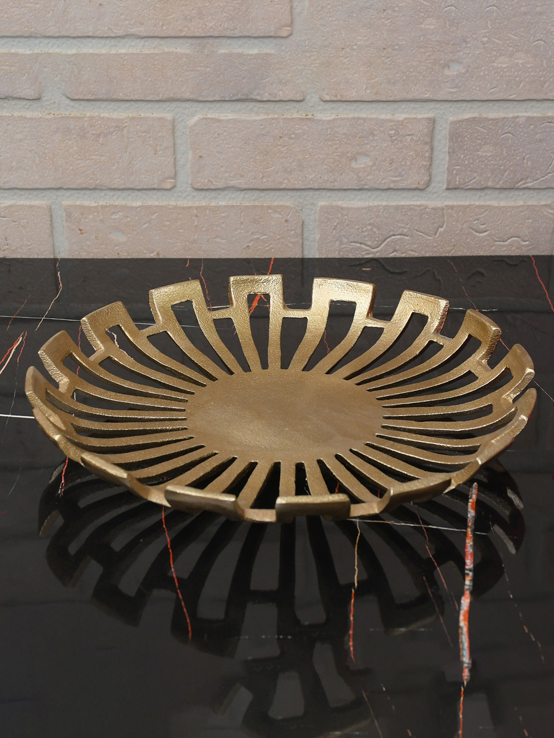 Maison Modern Gold-Toned Circlet Round Tray