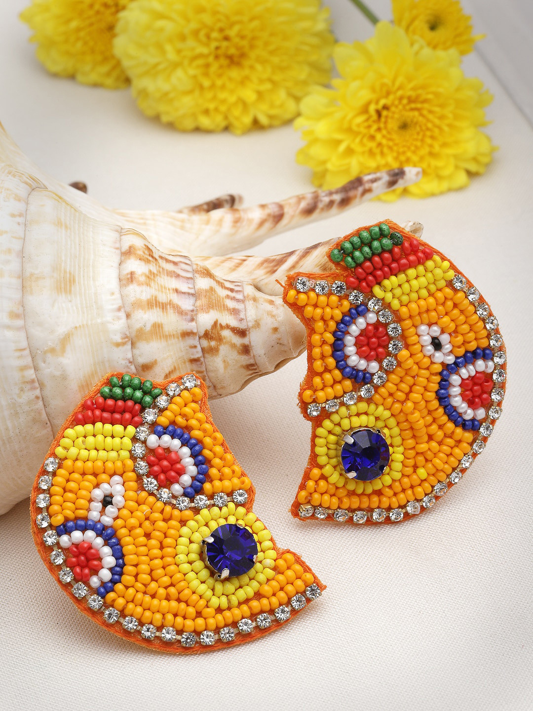 Moedbuille Beads Beaded Contemporary Studs Earrings