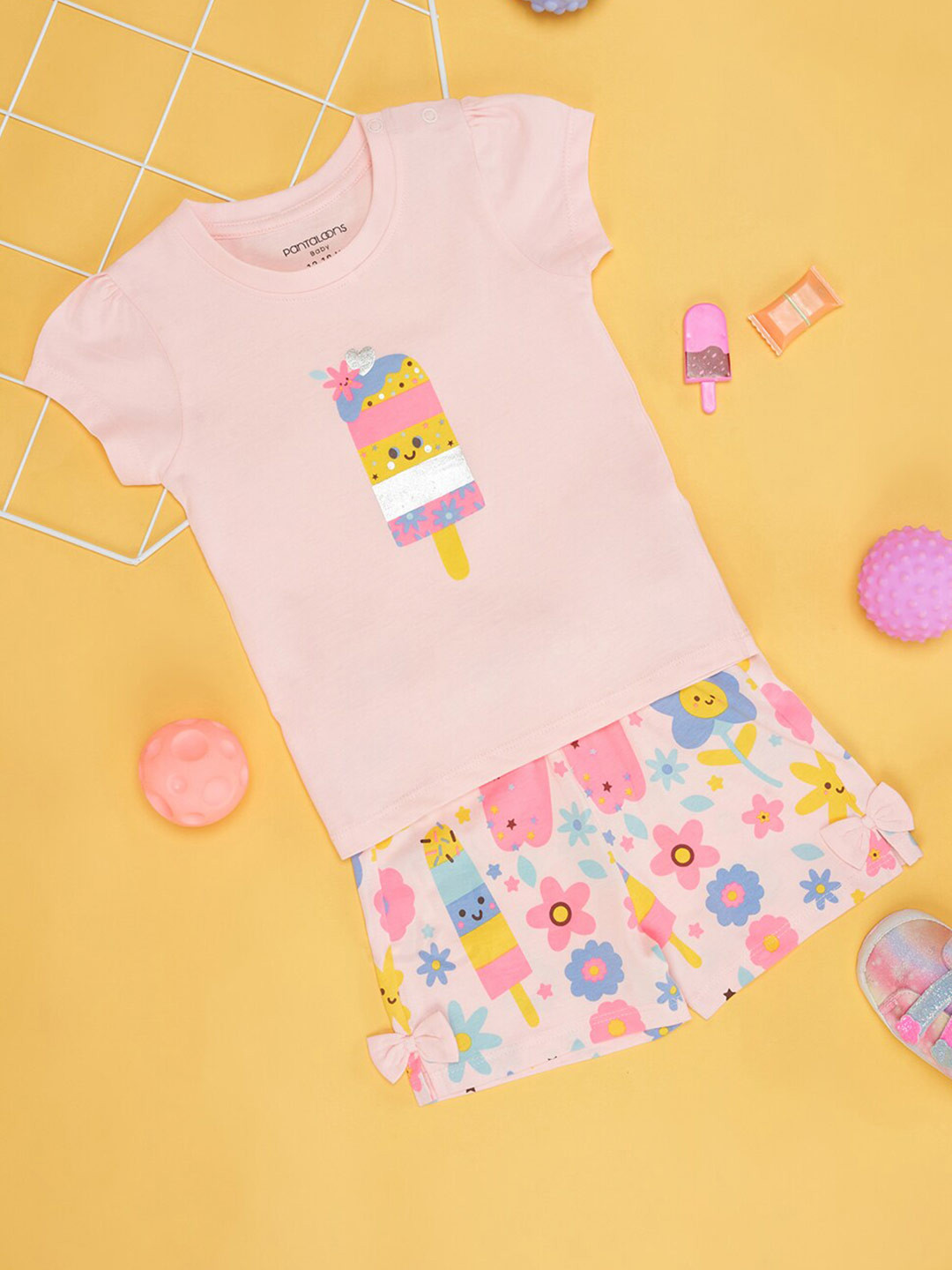 Pantaloons Baby Girls Printed Round Neck Short Sleeves Pure Cotton T-shirt & Shorts