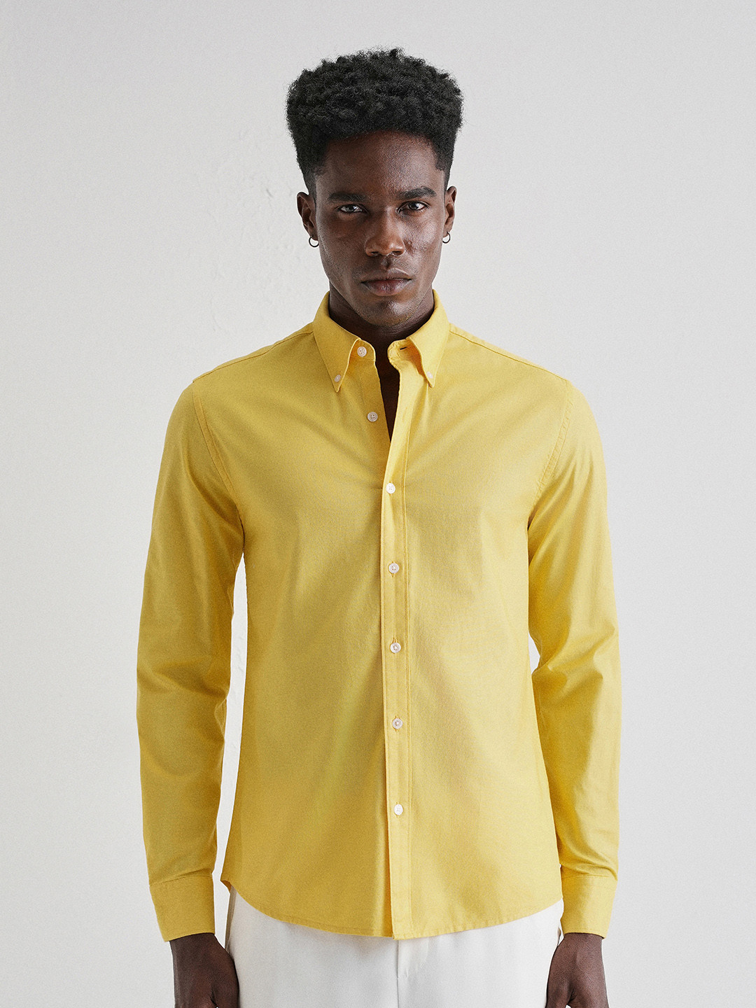 Banana Club Classic Button-Down Collar Cotton Casual Shirt