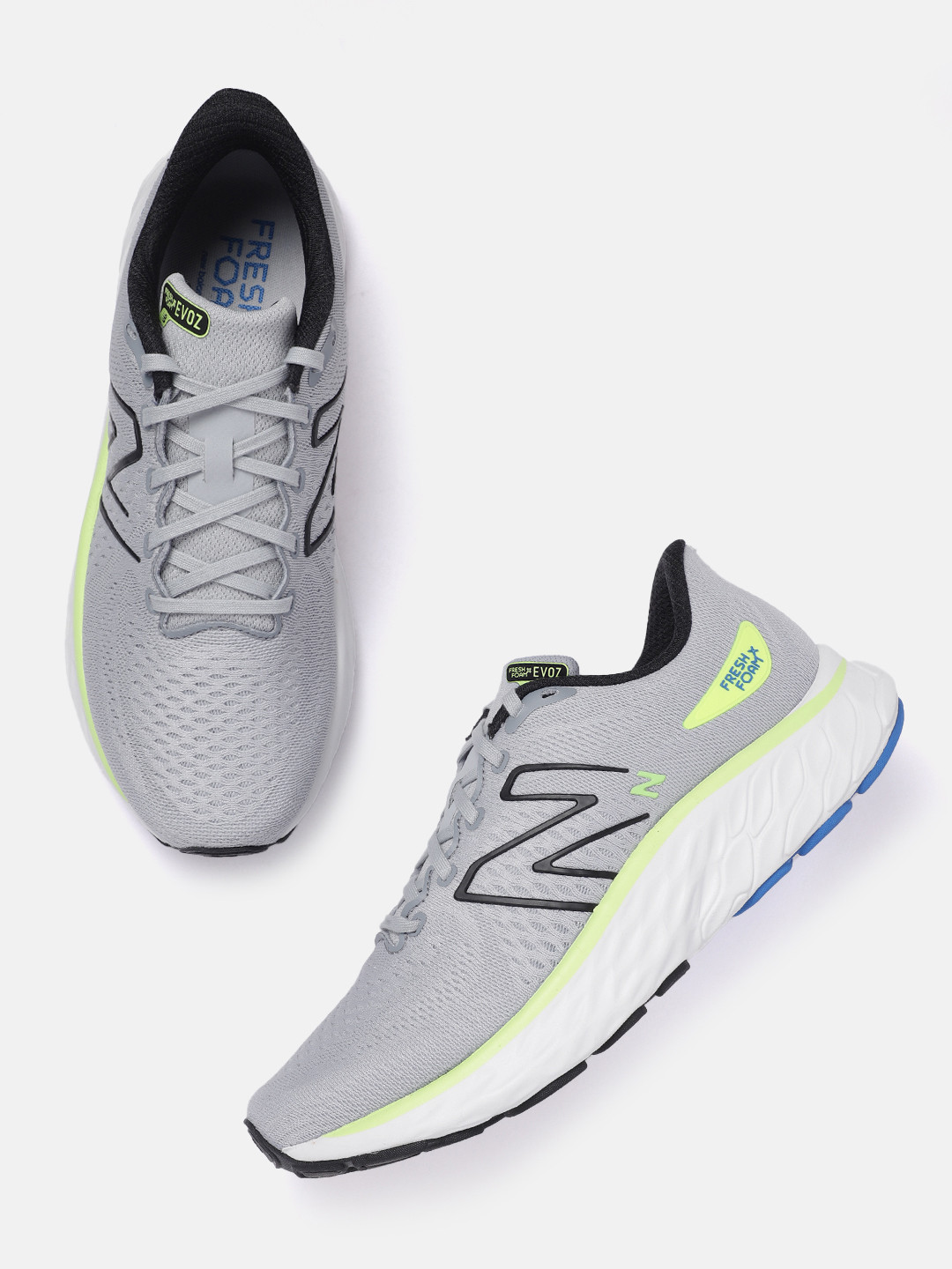 New Balance Men EVOZ Woven Design Propel Running Shoes