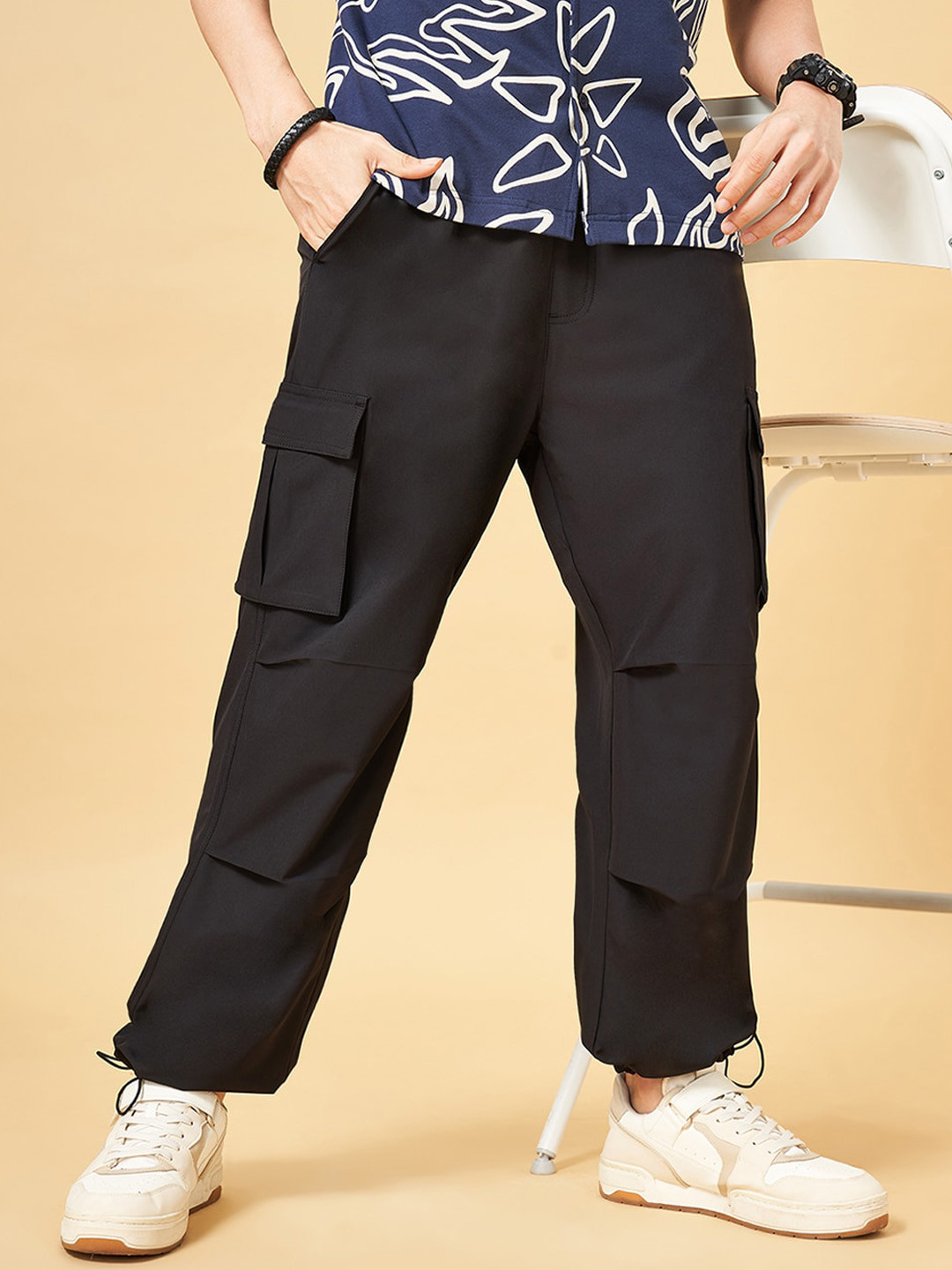 YU by Pantaloons Men Mid-Rise Cargos