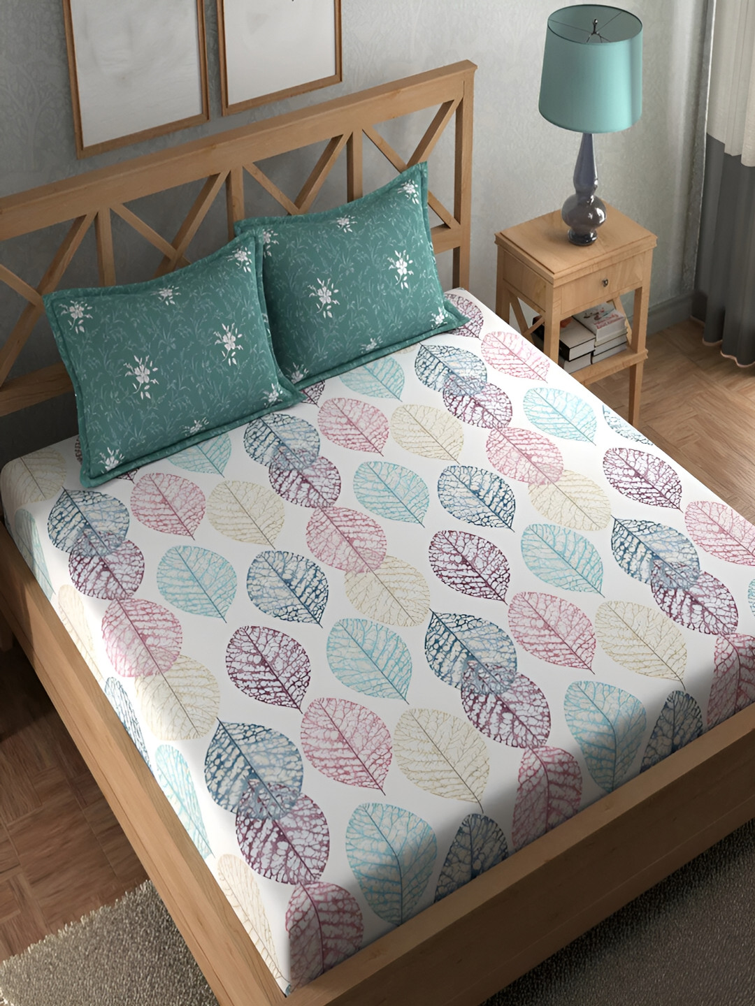 Srijee Decors Leaflet White Floral Cotton 210 TC King Fine Bedsheet with 2 Pillow Covers-108 x 108 inches