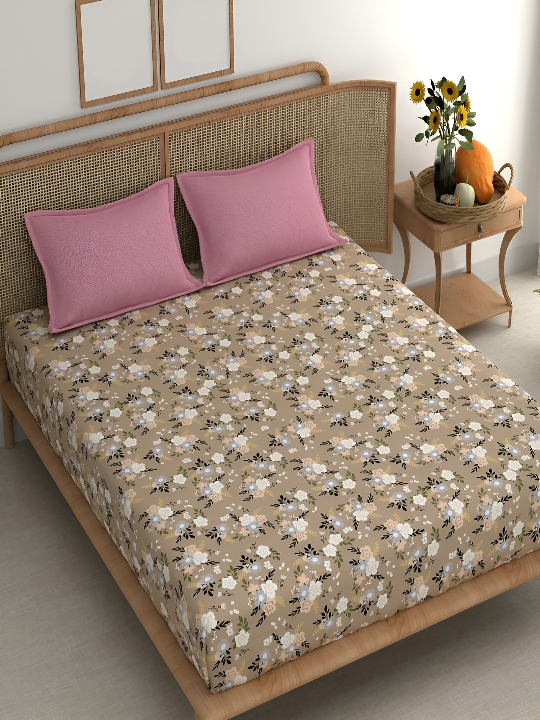 Srijee Decors Ambiance Brown Floral Polycotton 210 TC Fitted King Fine Bedsheet with 2 Pillow Covers-108 x 108 inches