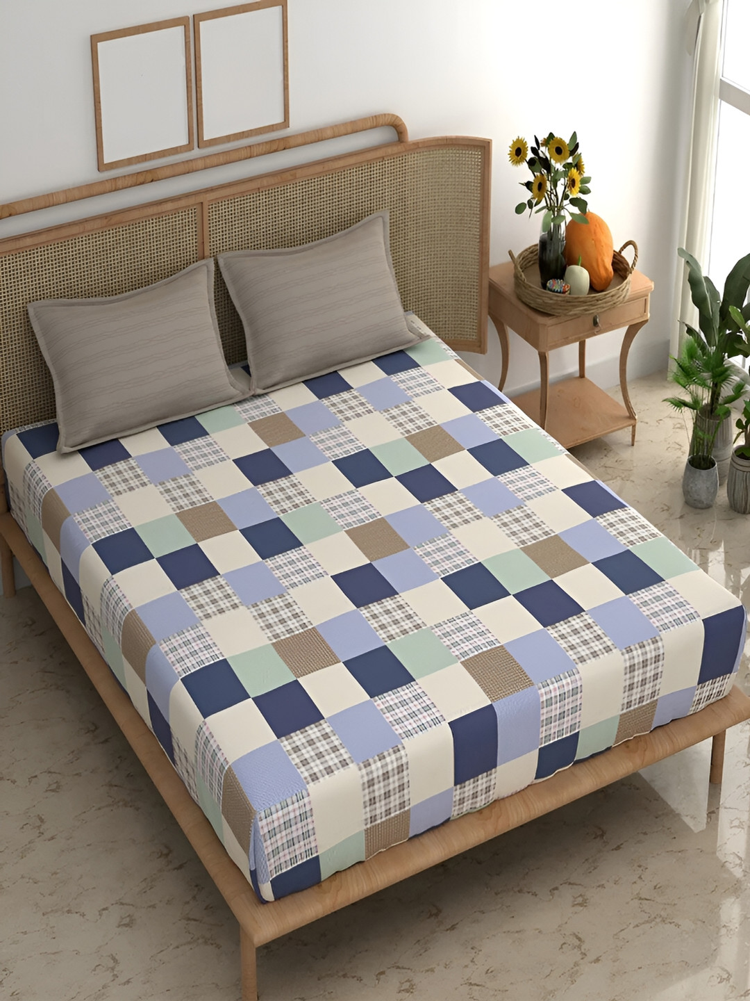Srijee Decors Multiple Box Blue Geometric Cotton 210 TC King Fine Bedsheet with 2 Pillow Covers-274.32 x 274.32 cm