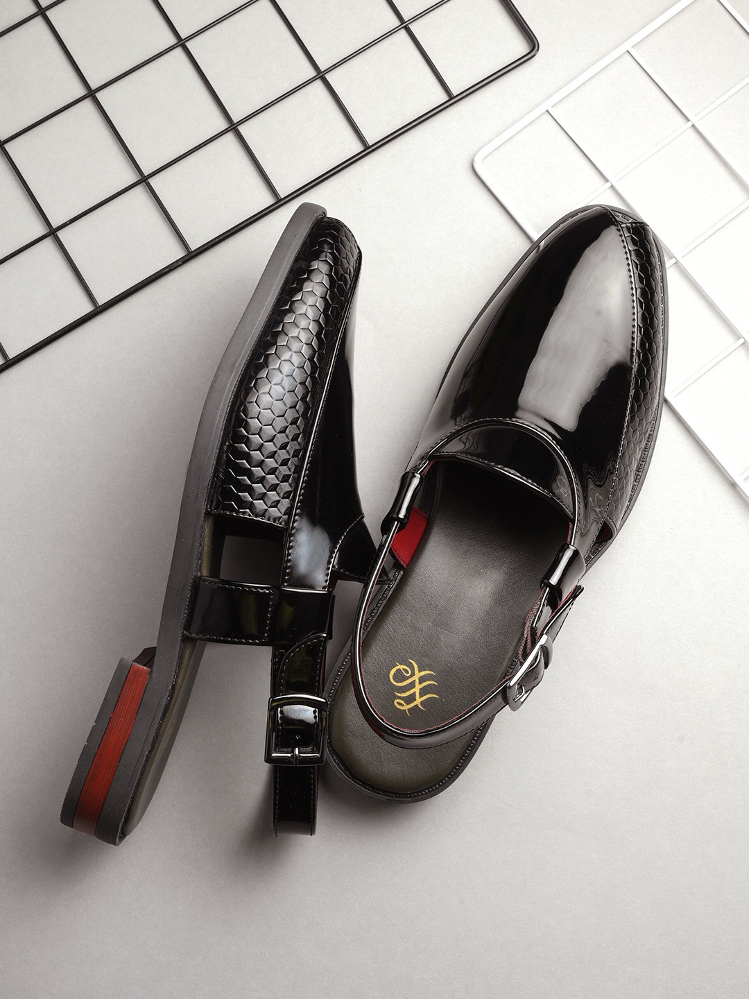 House of Pataudi Men Textured Buckle Comfort Sandals