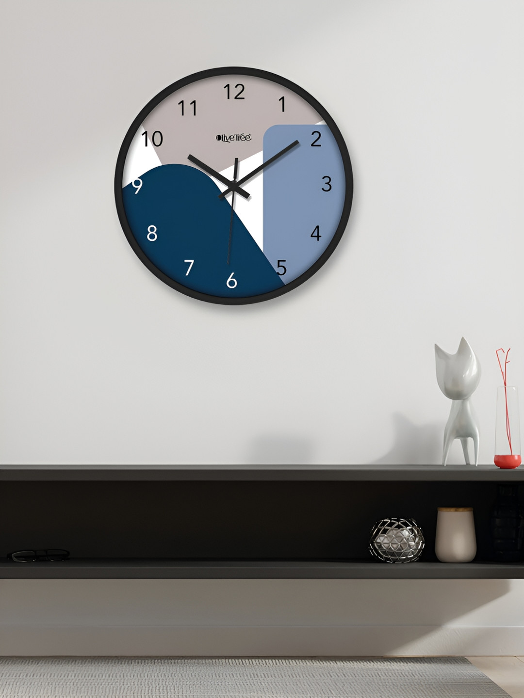 OLIVE TREE Printed Plastic Silent Clock Round Battery Analogue Wall Clock-30.5cm