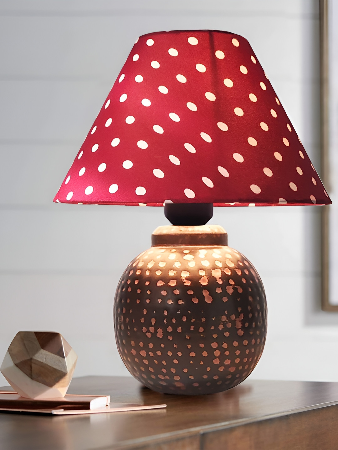 Homesake Rustic Brown & Red Textured Bronze Frustum Shaped Table Lamp
