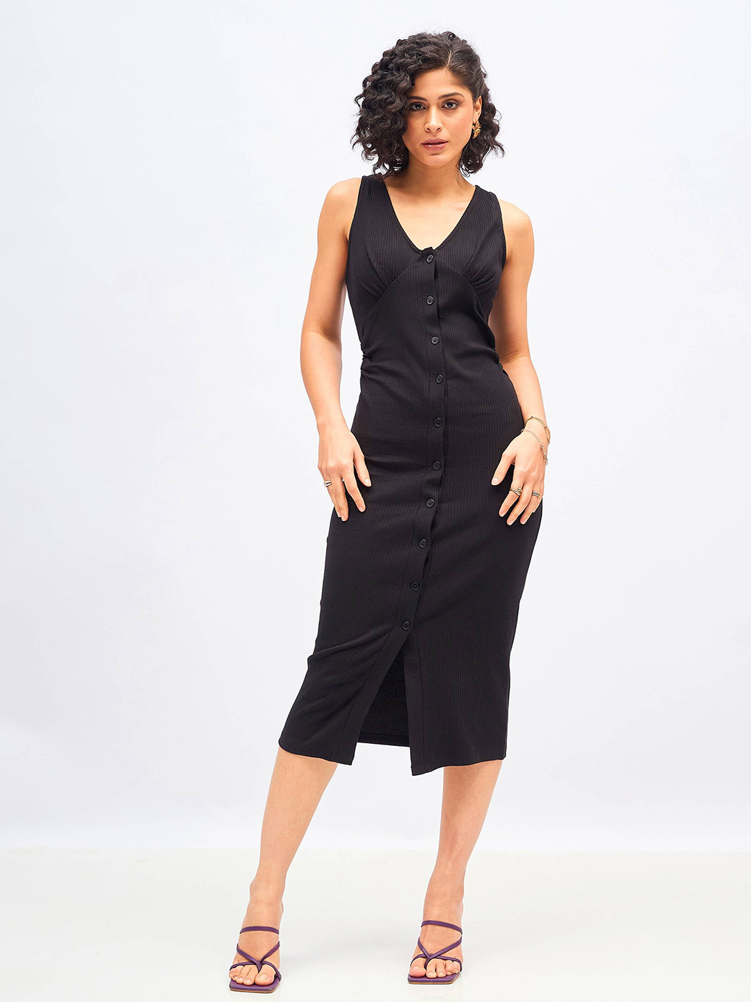 SASSAFRAS Black V-Neck Sheath Midi Dress