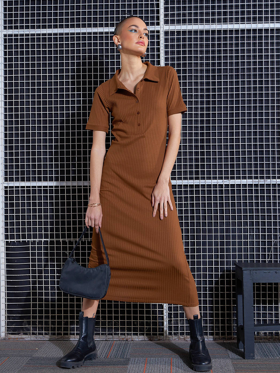 SASSAFRAS Ribbed Brown Self Design Midi Sheath Dress