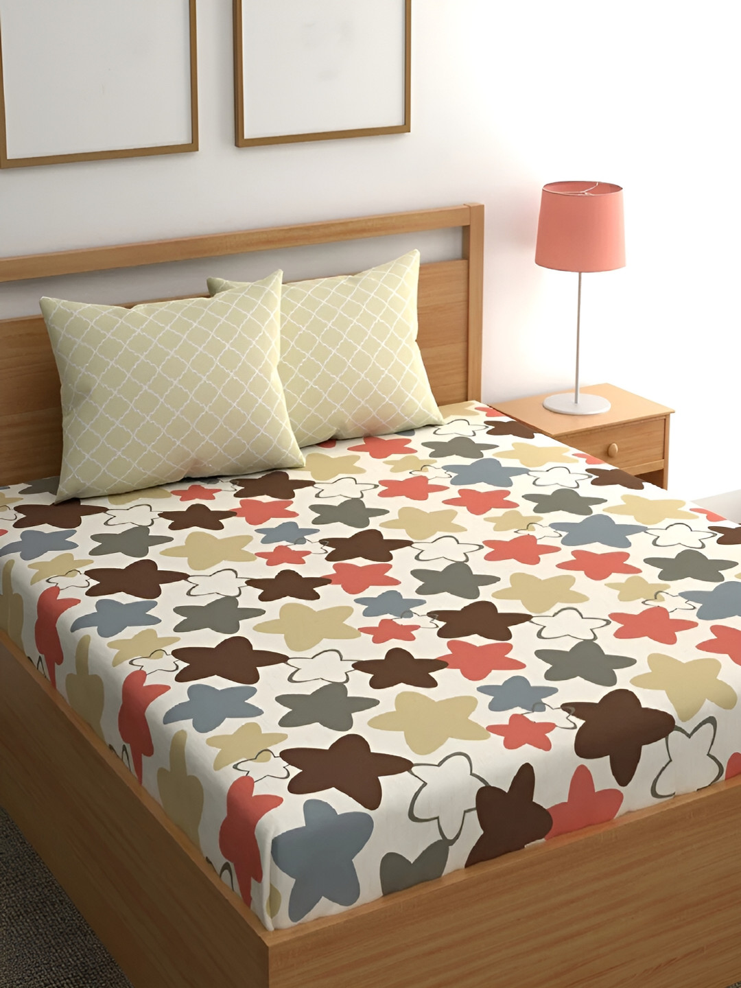 Srijee Decors Multi Star Cream Floral Cotton 210 TC Fitted King Fine Bedsheet with 2 Pillow Covers-78 x 72 inches