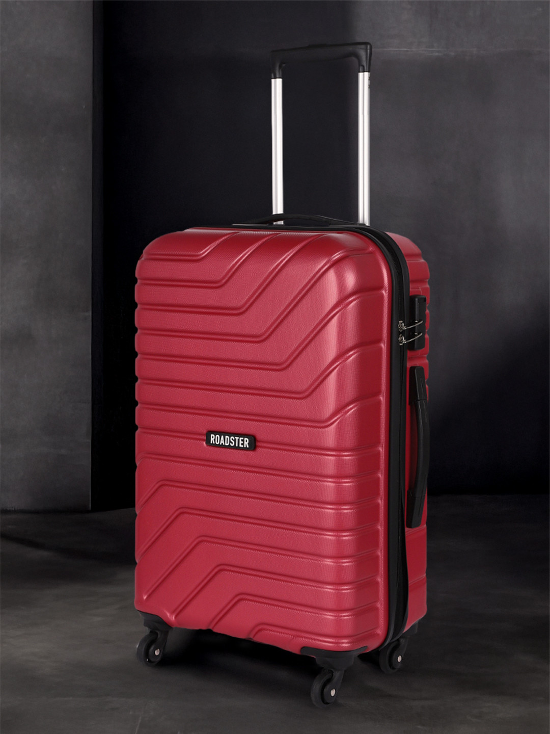 Roadster Bent Medium Trolley Suitcase