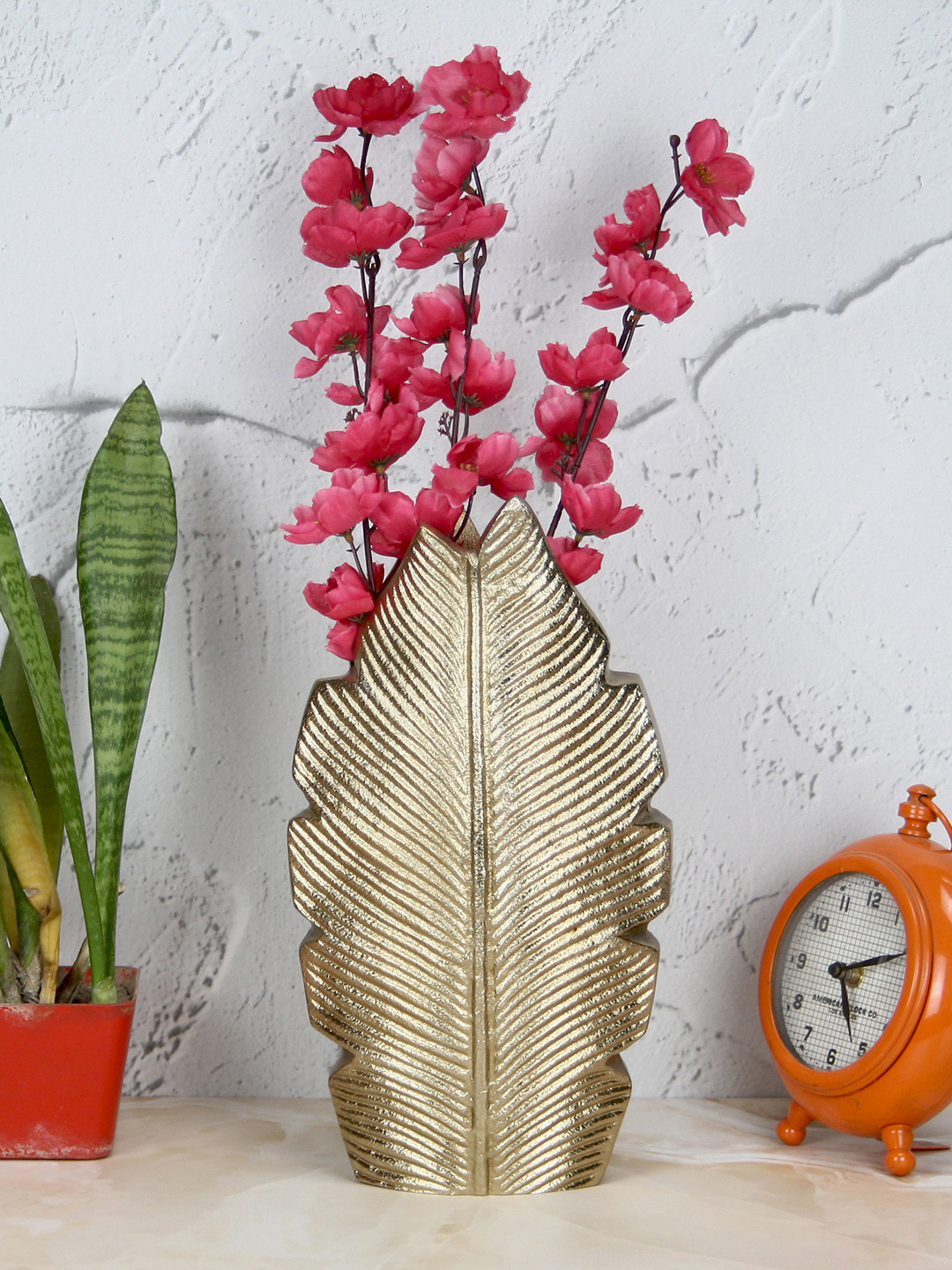 Maison Modern Gold Toned Leaf Shaped Flower Vase
