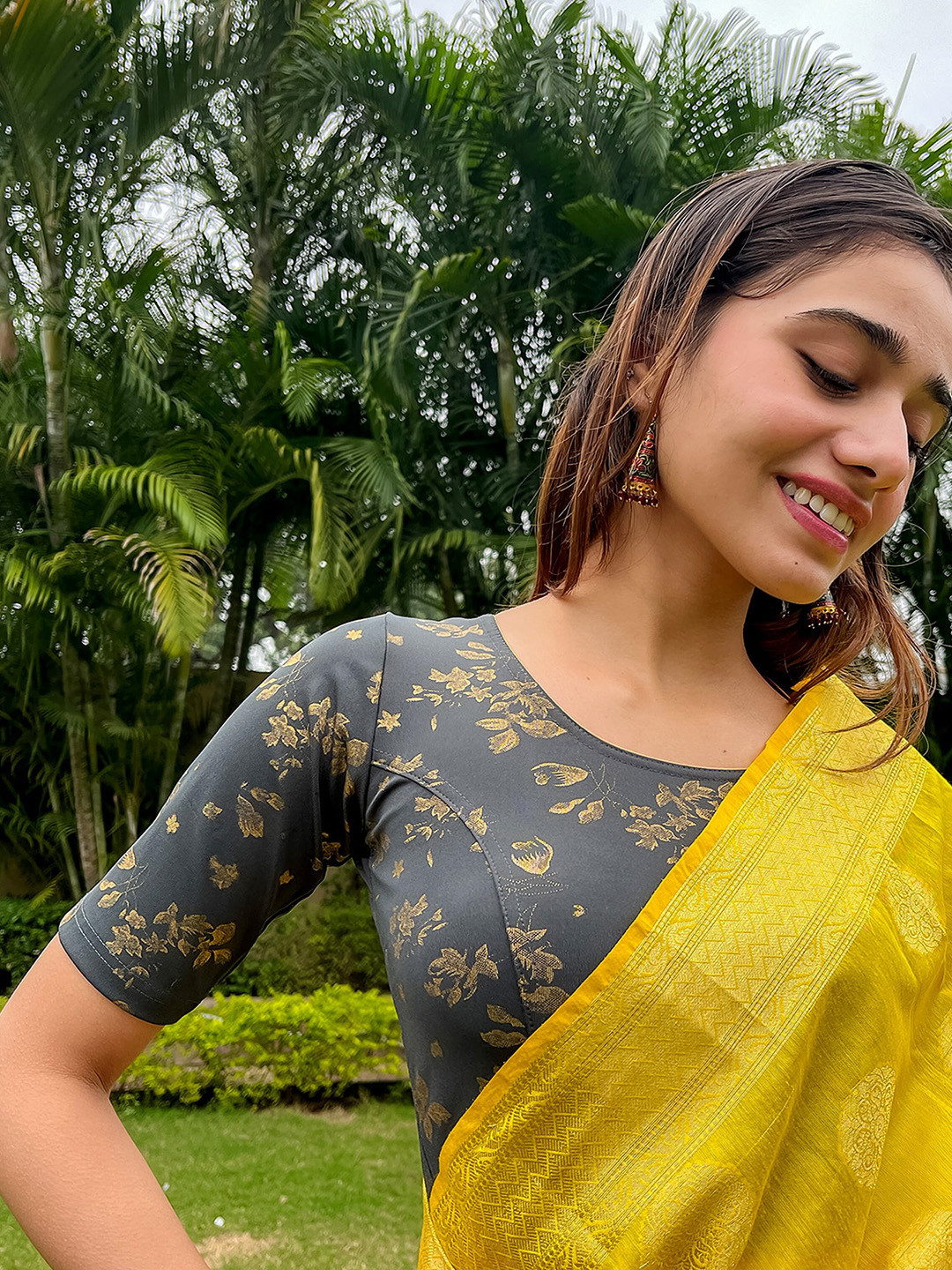 Bindigasm's Advi Floral Printed With Designer Back Stretchable Slip On Blouse