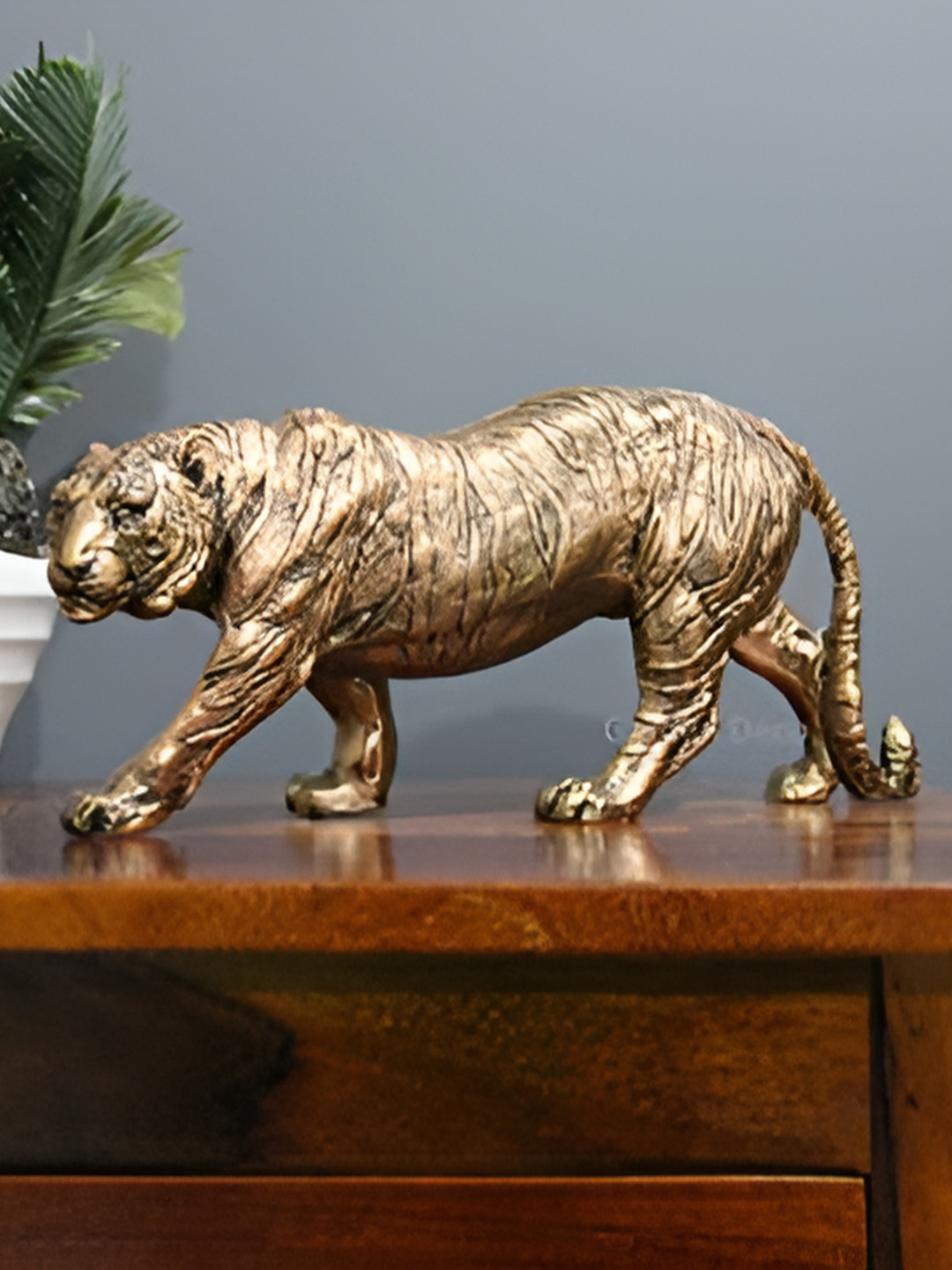 Garden Deco Tiger-Left Side Face Gold Metal Metallic Living Room Medium Showpiece - 5.7 Inches