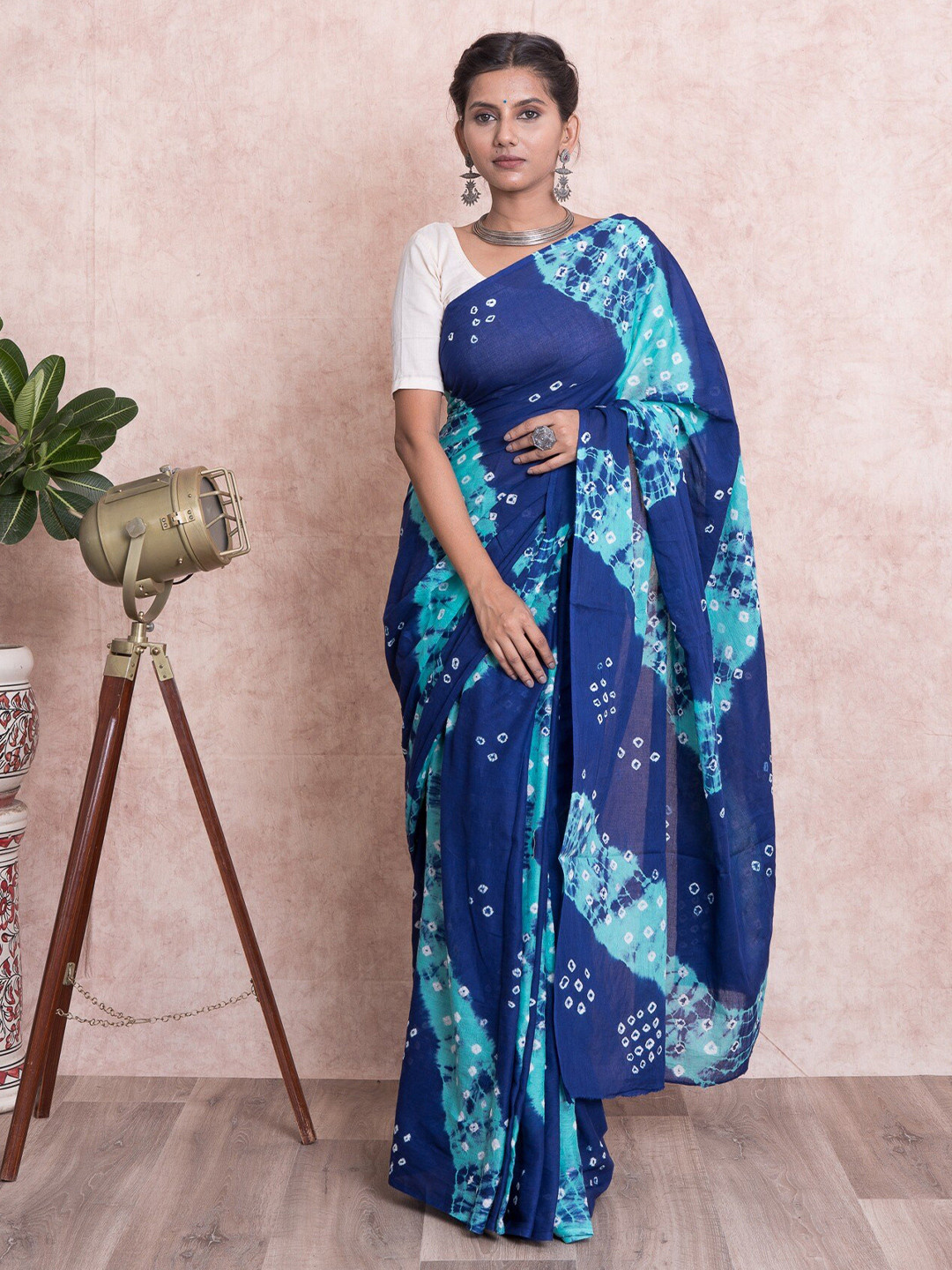 Kishori Sarees Tie & Dye Printed Mulmul Cotton Saree