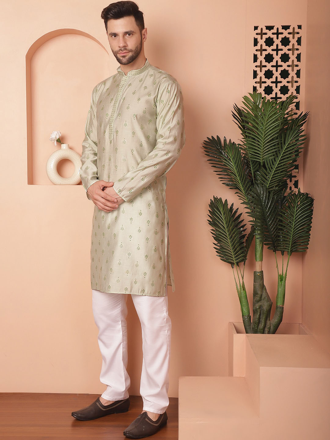 Anouk Green Floral Printed Straight Kurta with Pyjamas