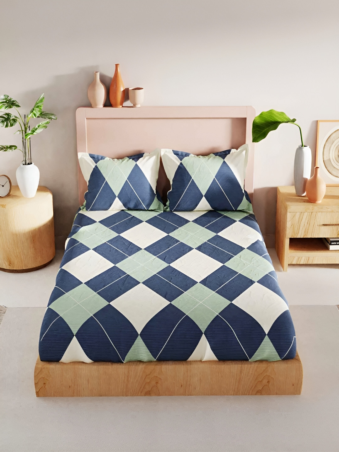 Srijee Decors Diagonal Blue Geometric Polycotton 210 TC Fitted Queen Fine Bedsheet with 2 Pillow Covers-88 x 108 inches