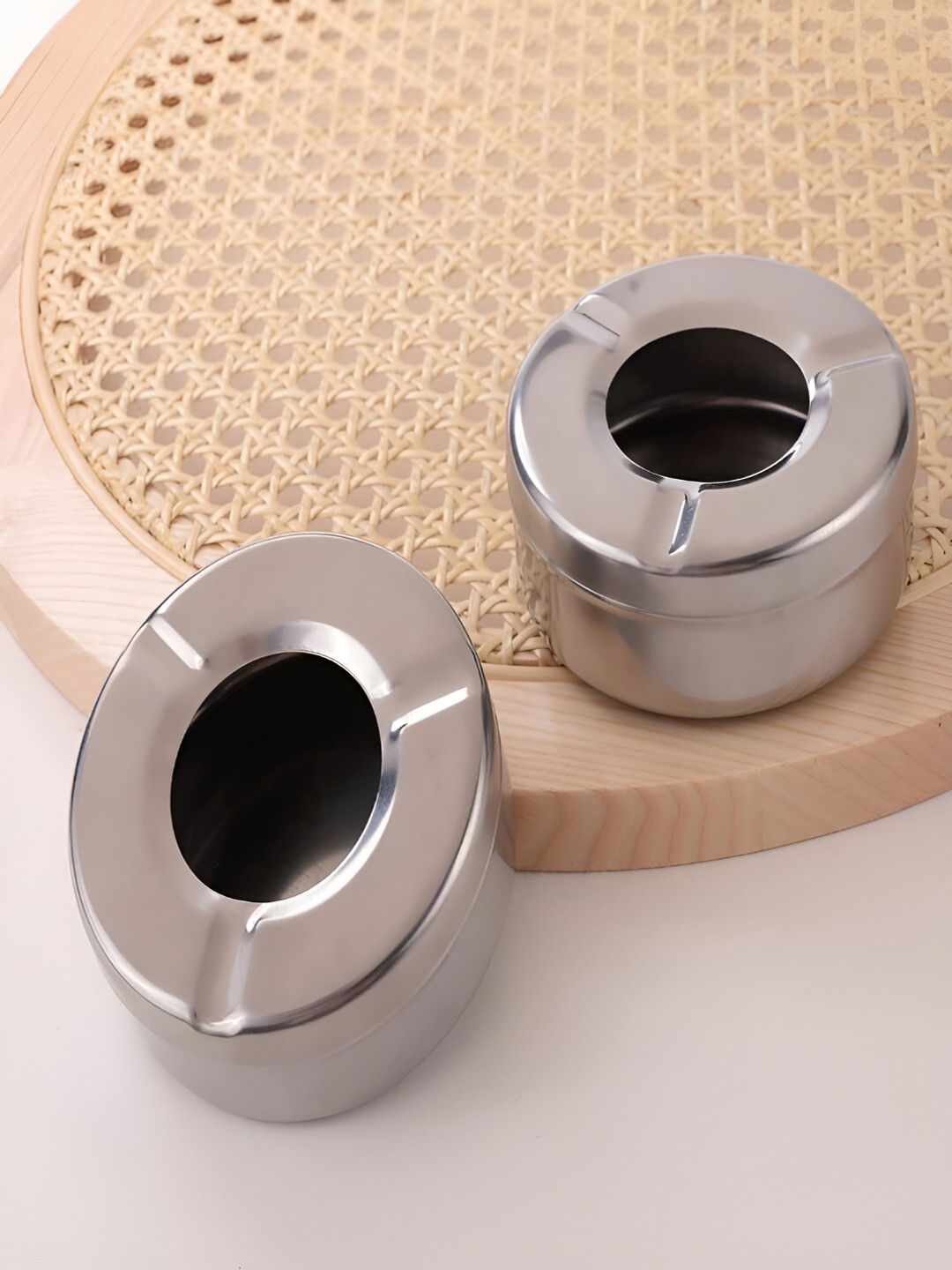 Kuber Industries 2 Pcs Round Shape Ash Tray