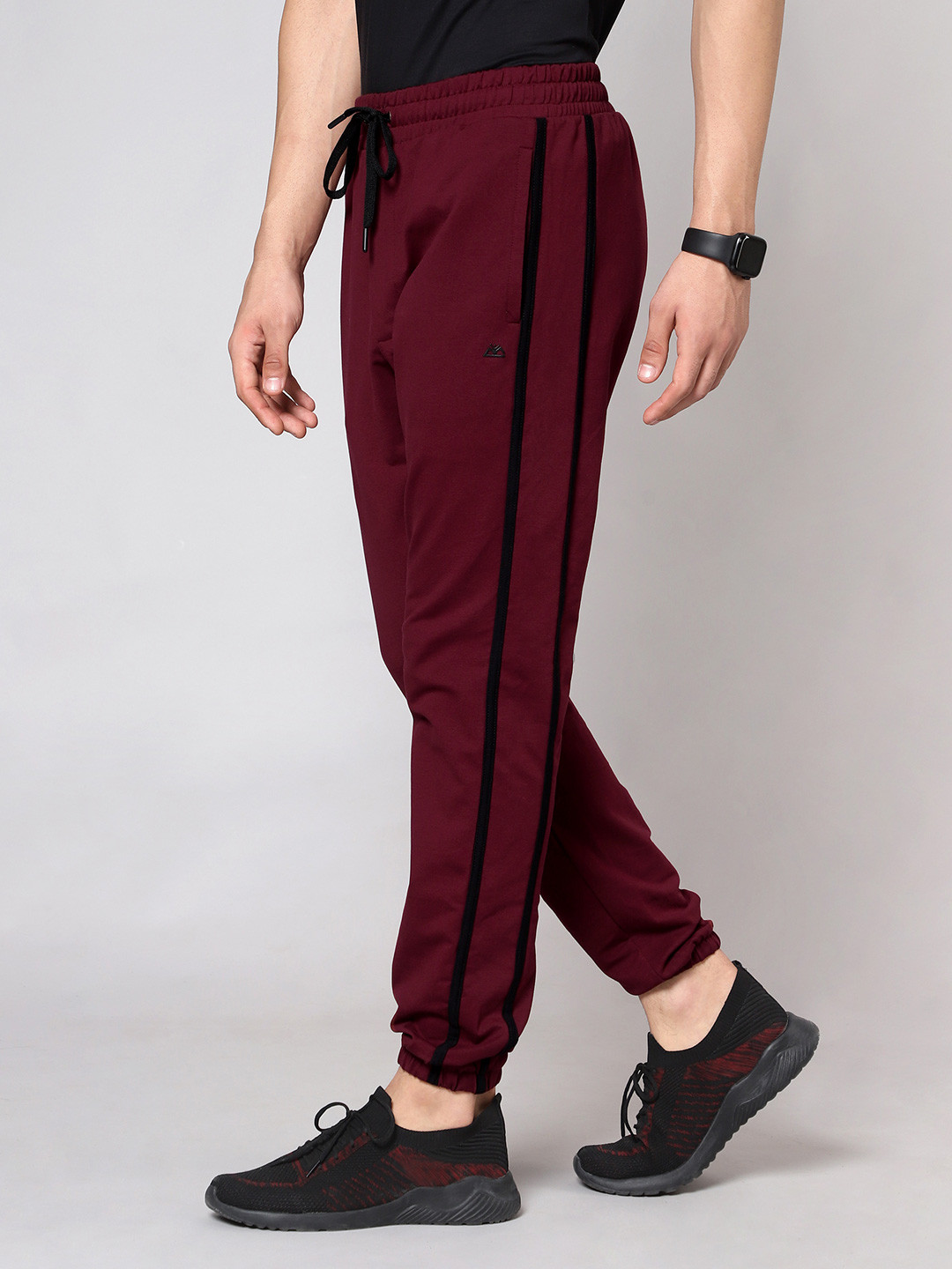 Beyoung Men Sweat Absorbent Cotton Running Joggers