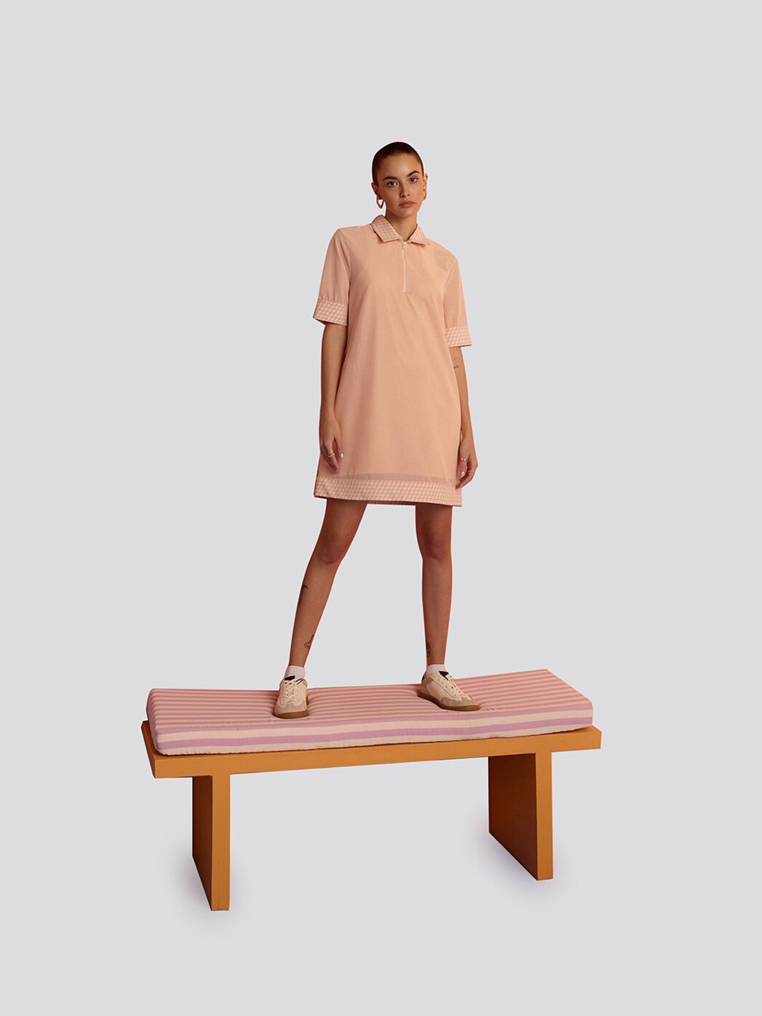 Muvazo Shirt Collar Net Shirt Dress