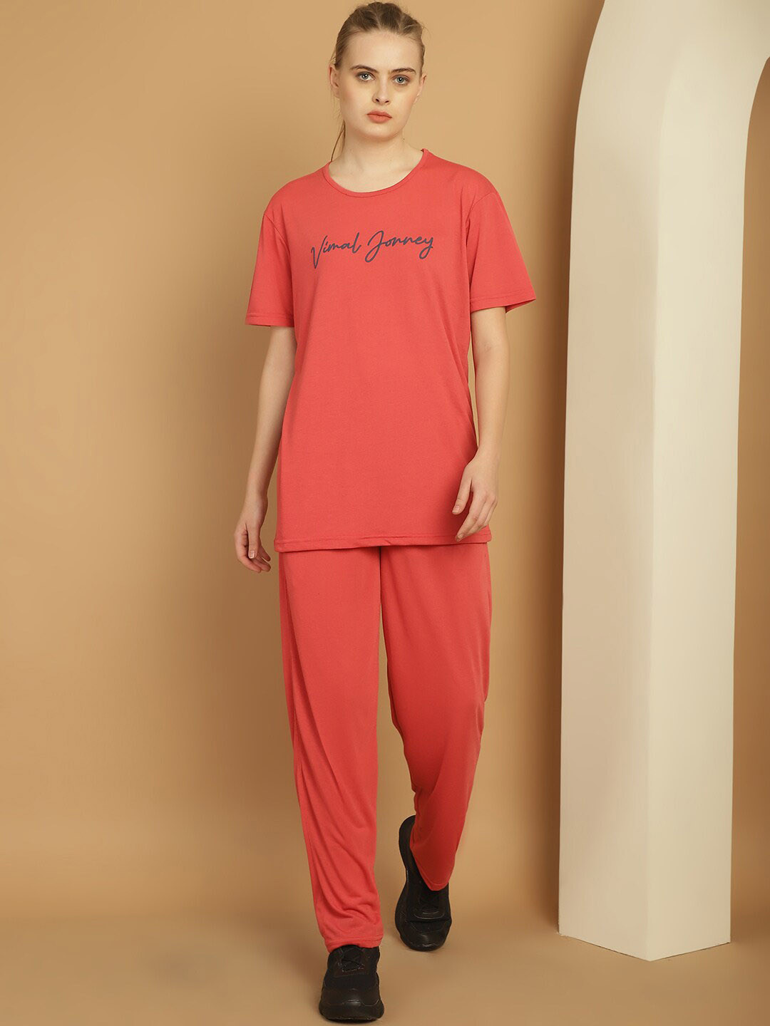 MACK JONNEY Printed Sports T-Shirt With Trousers