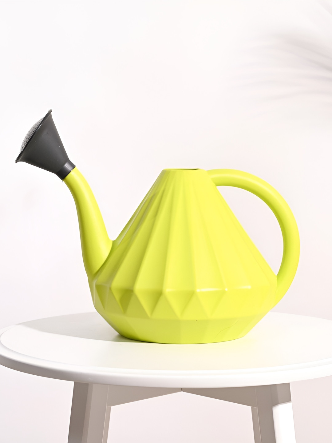 UGAOO Green Textured Watering Can