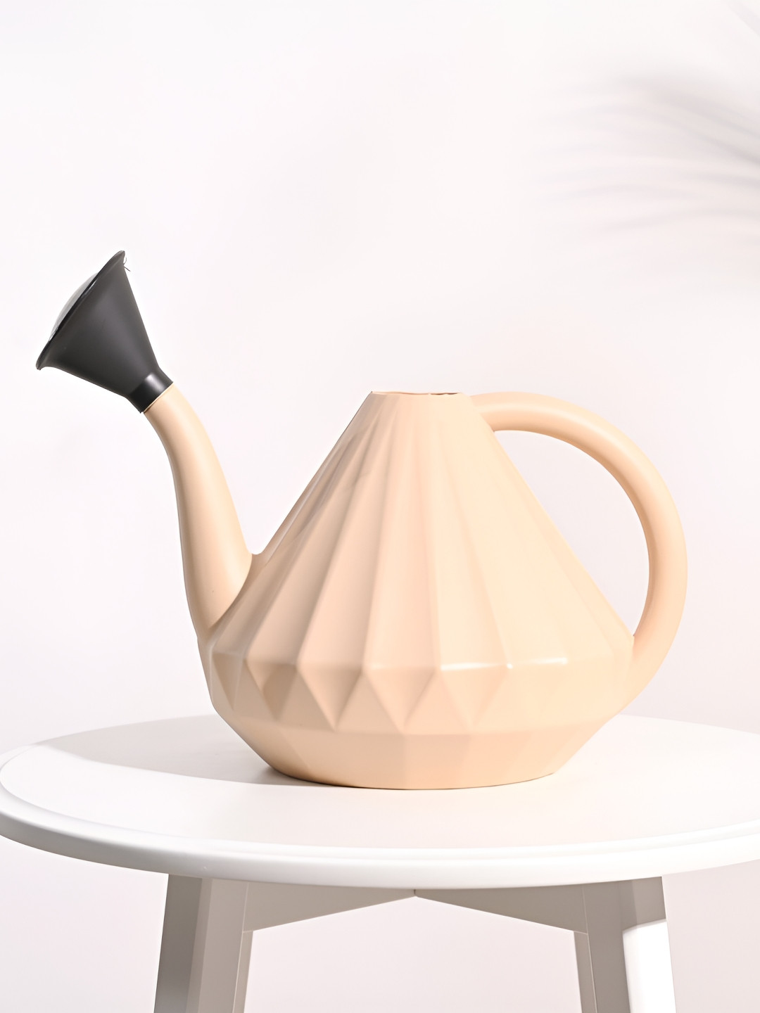 UGAOO Beige Diamond Design Garden Watering Can- 5 Litre