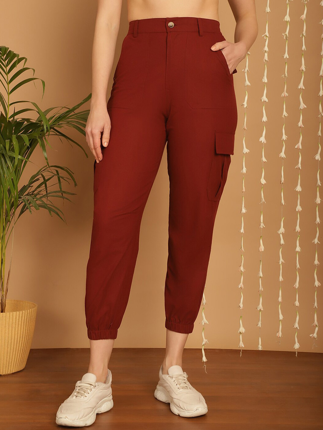 Aawari Women Mid-Rise Classic Cargo Pant
