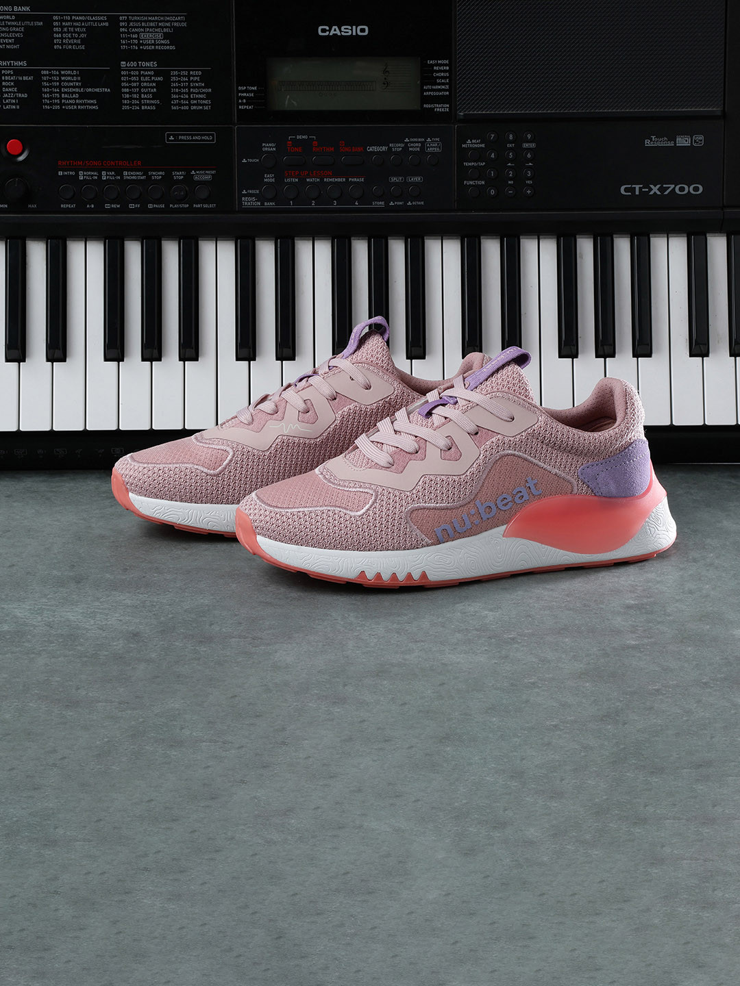 nubeat HIPSONIC Pink Women Sneakers