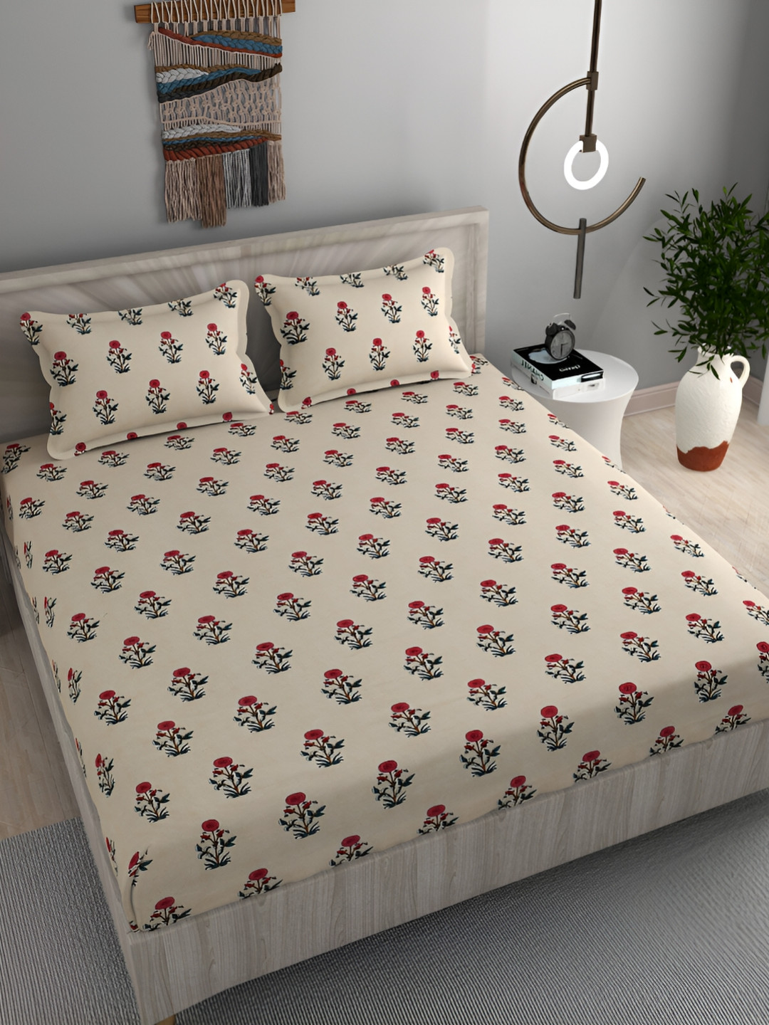 FINE TEX WORLD Cream Floral Microfiber 210 TC Fitted King Fine Bedsheet with 2 Pillow Covers-72 x 78 inches