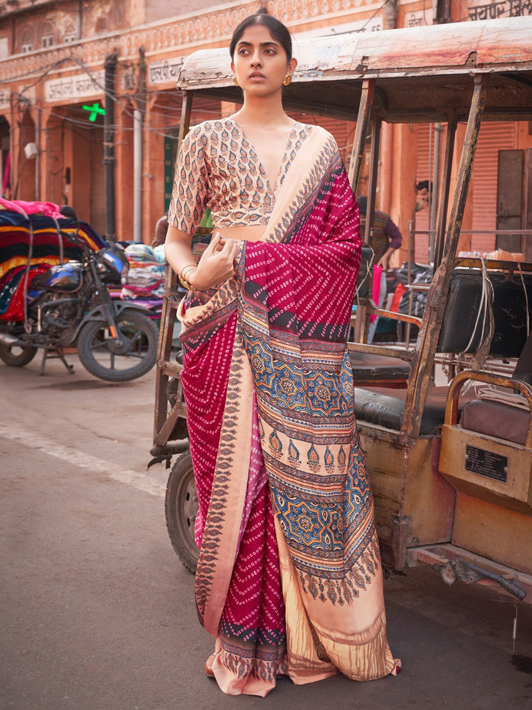 Saree mall Bandhani Printed Bandhani Sarees