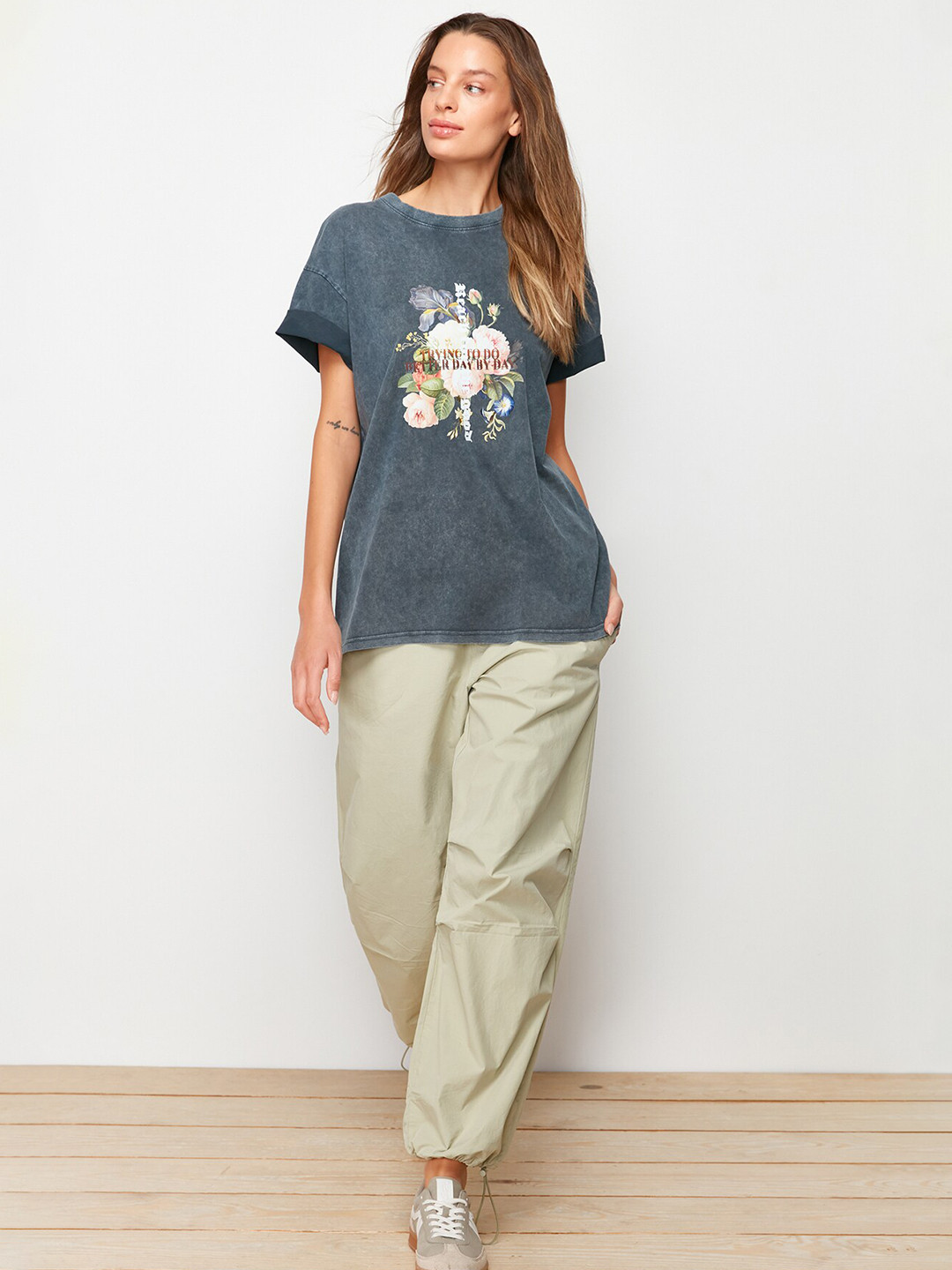 Trendyol Floral Printed Short Sleeves Cotton T-shirt