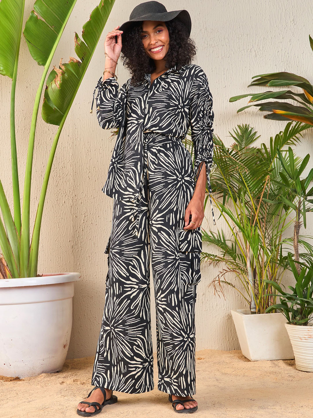 SASSAFRAS Black & White Abstract Print Shirt & Cargo Trousers