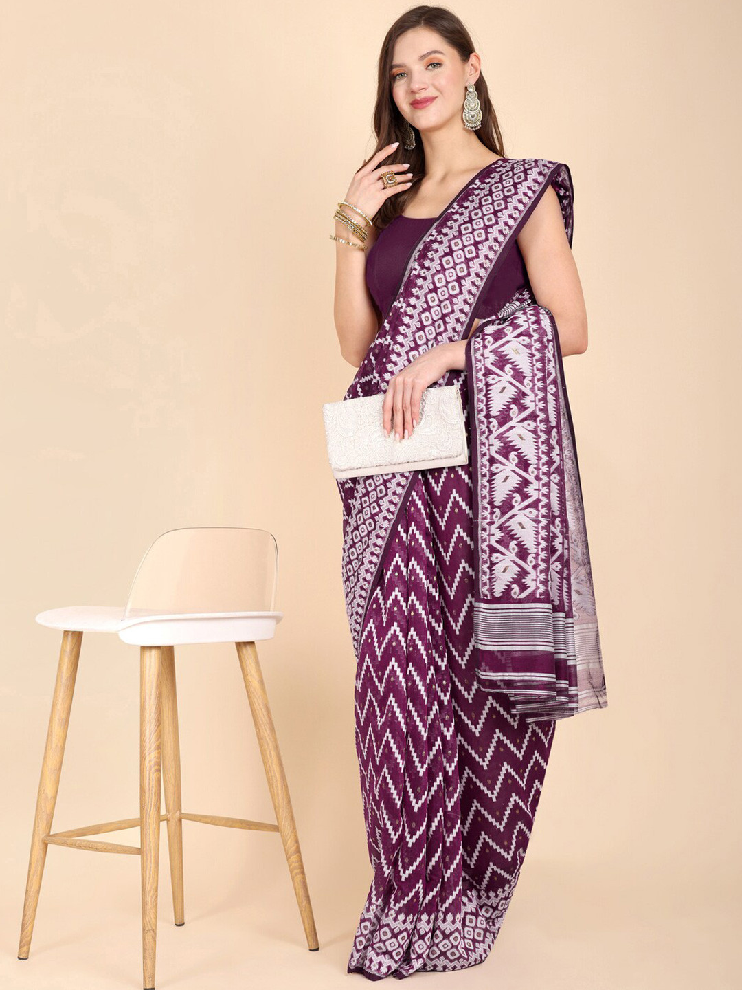 Bong ButiQ Geometric Woven Design Jamdani Saree