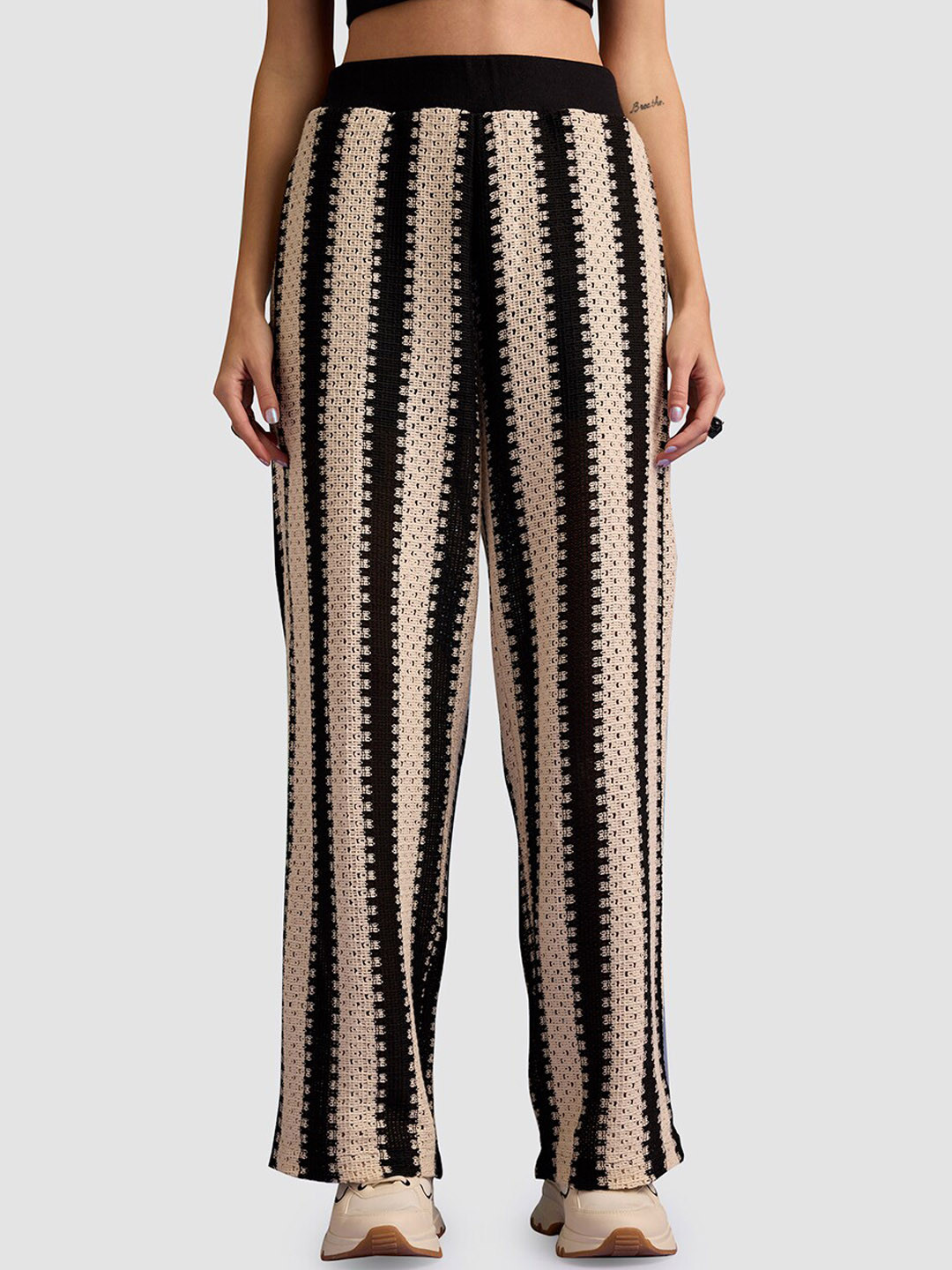 Muvazo Women Self Design Pure Cotton Track Pant