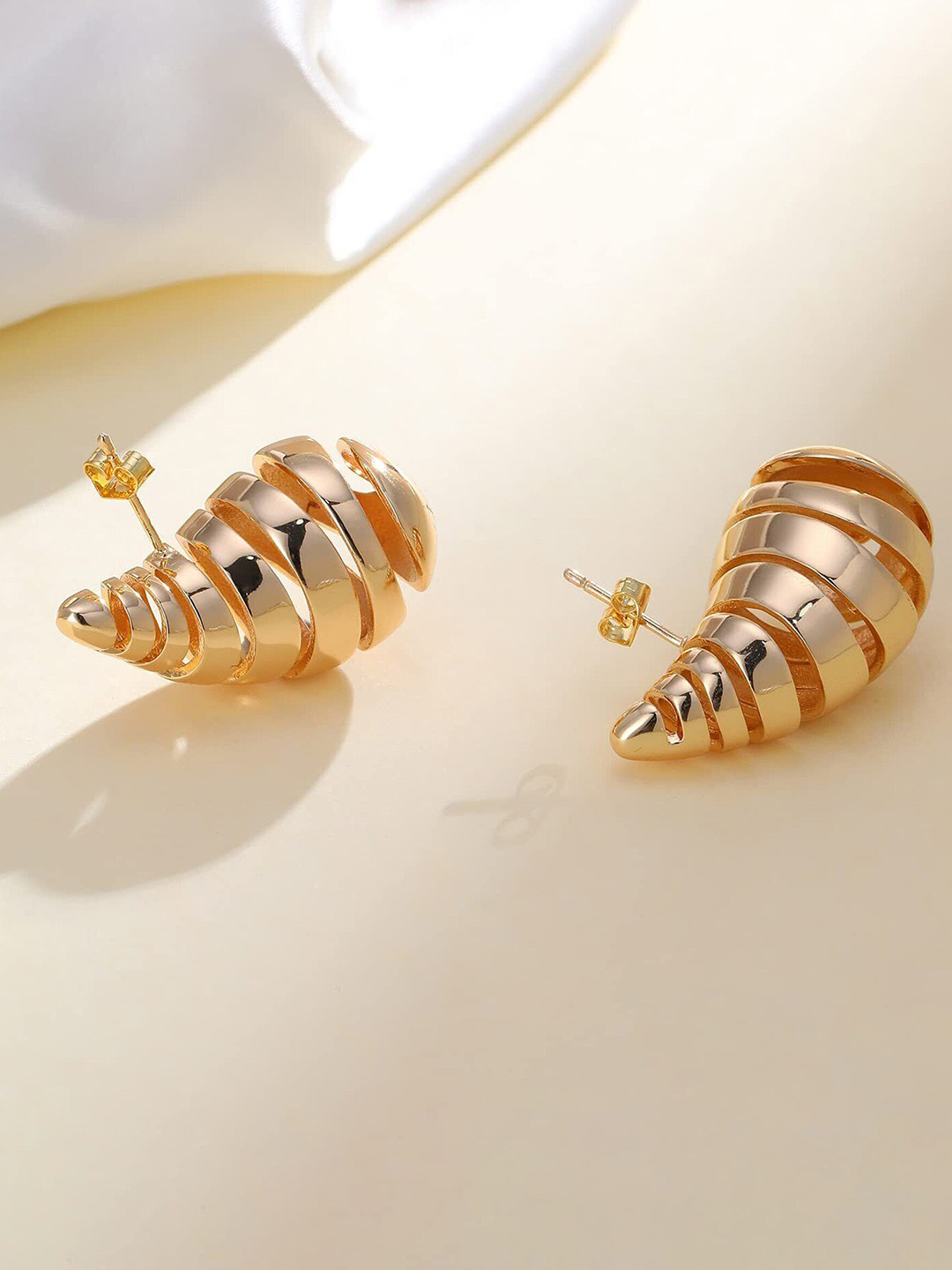 Fashion Frill Stainless Steel Gold Plated Studs Earrings
