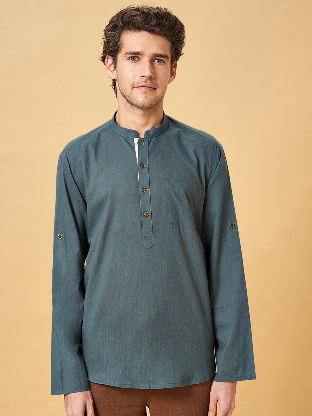 indus route by Pantaloons Mandarin Collar Cotton Linen Short Kurta