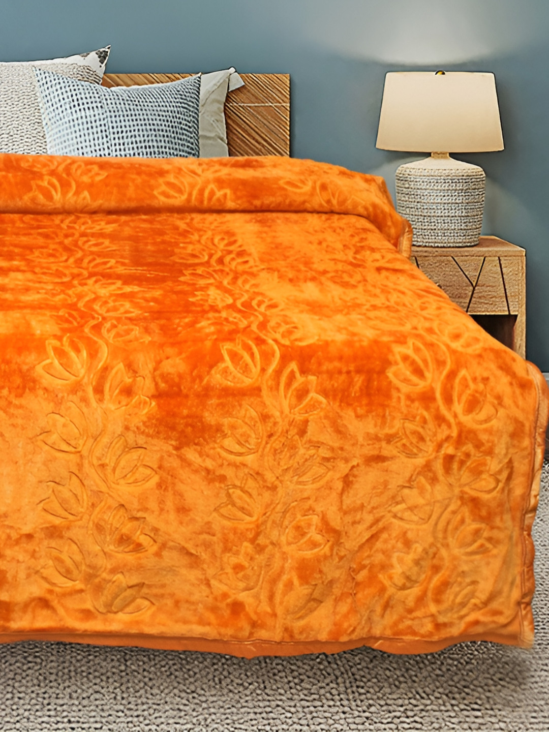 RF RELAXFEEL Gold-Toned Heavy Winter 500 GSM Double Bed Blanket