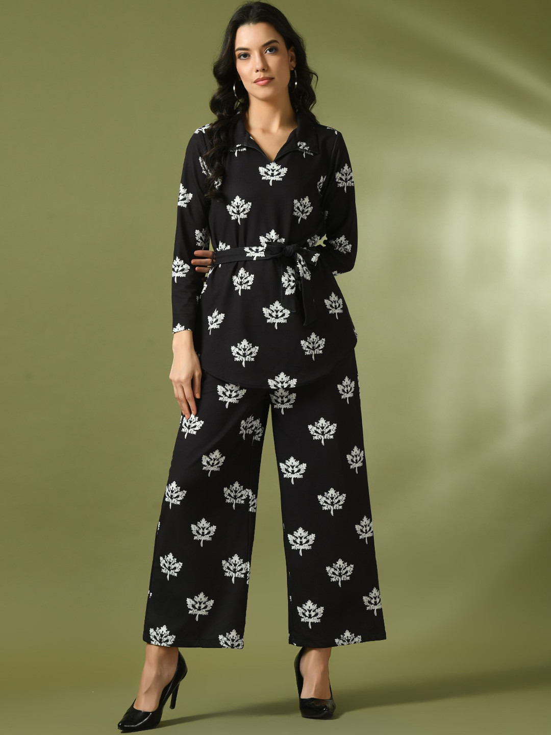 DressBerry Black Printed Polo Collar Top With Trousers